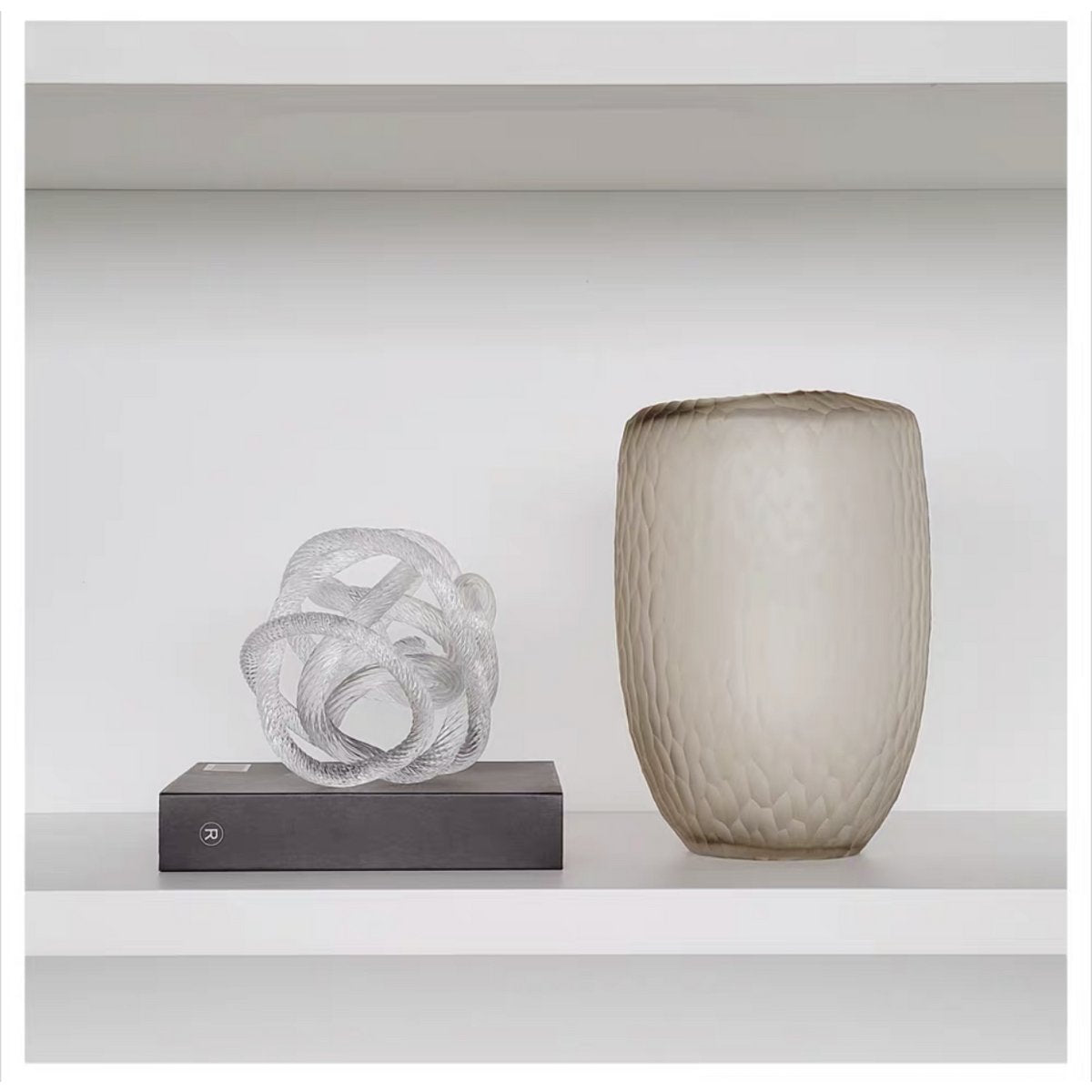 Geknoopte glazen sculptuur M transparant - 15 cm