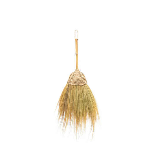 Raffia bezem natuurlijk