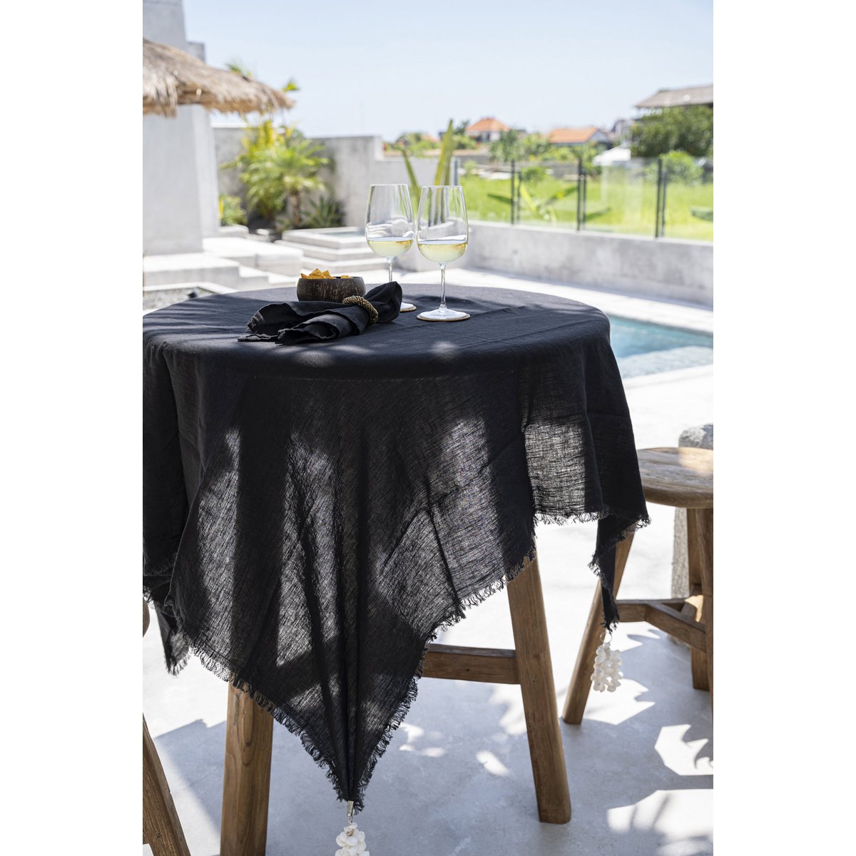 Linnen tafelkleed Elegant zwart - 150 x 200 cm - OutHome