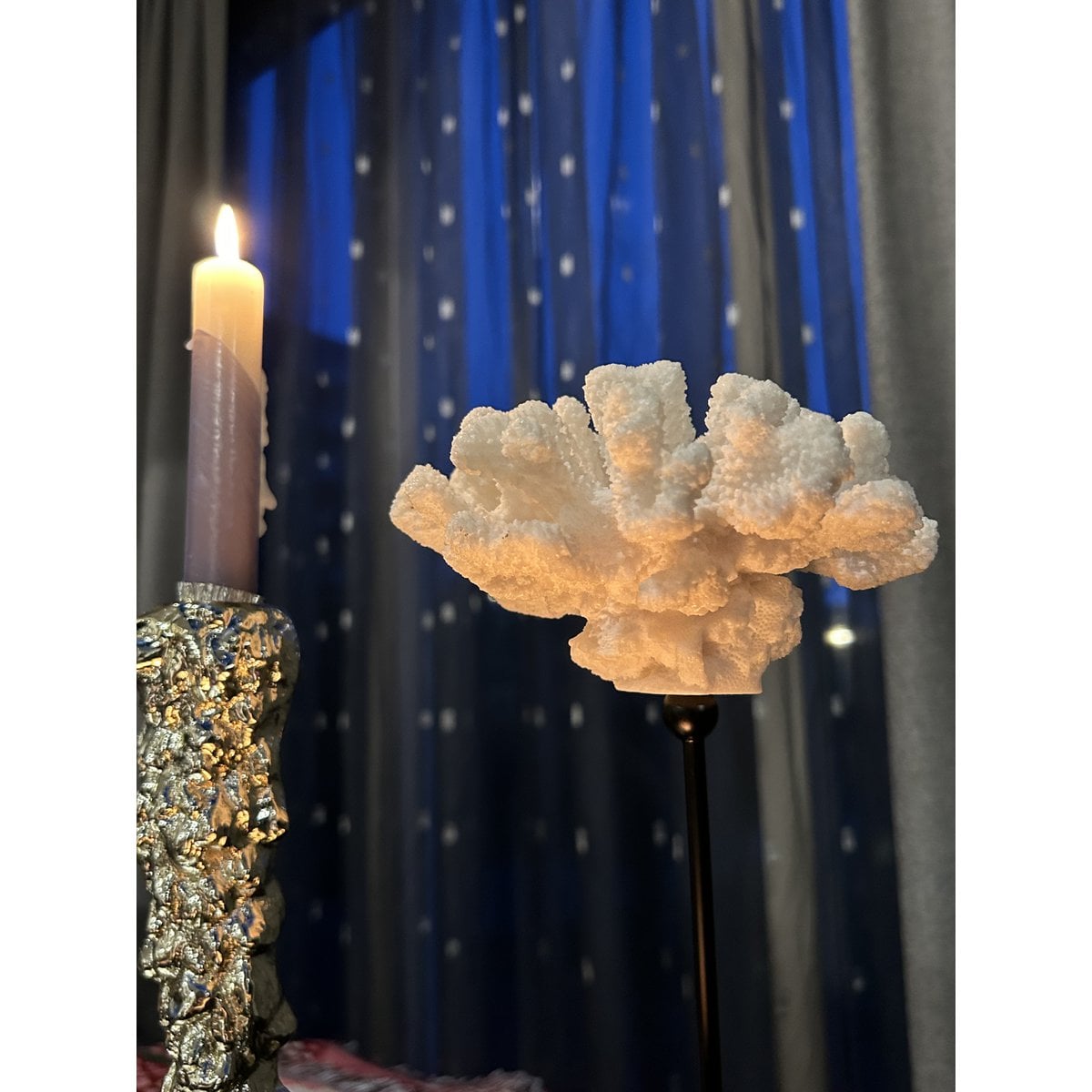 Metalen standaard koraaldecoratie wit - 25 cm