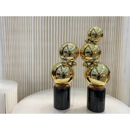 Marmer en messing sculptuur zwart/goud