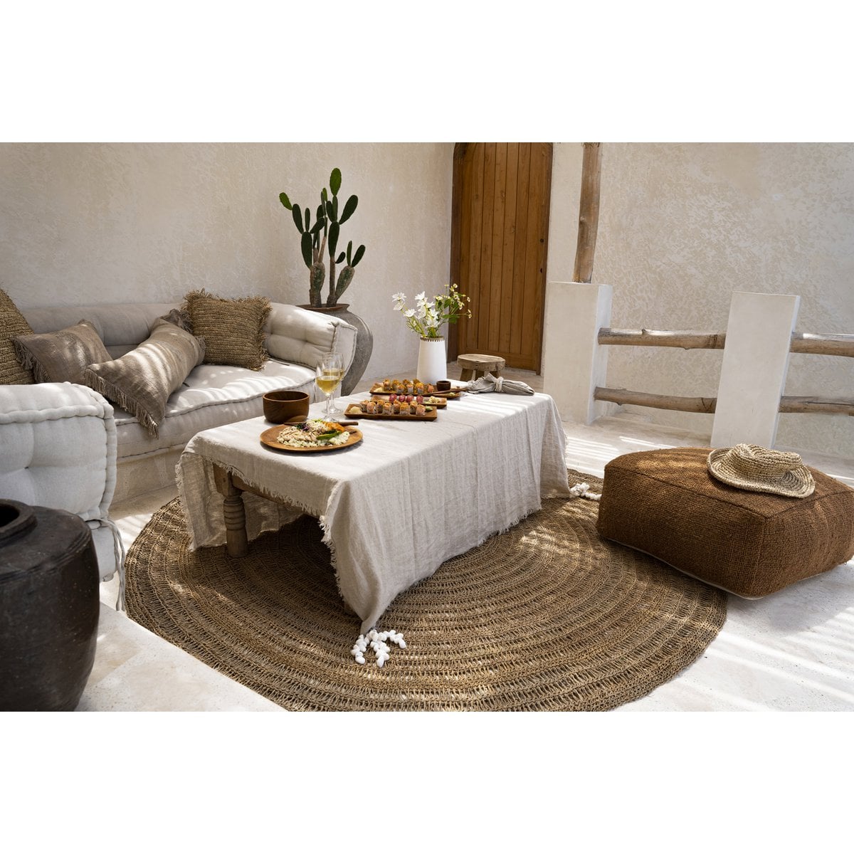 Linnen tafelkleed beige - 150 x 250 cm - OutHome