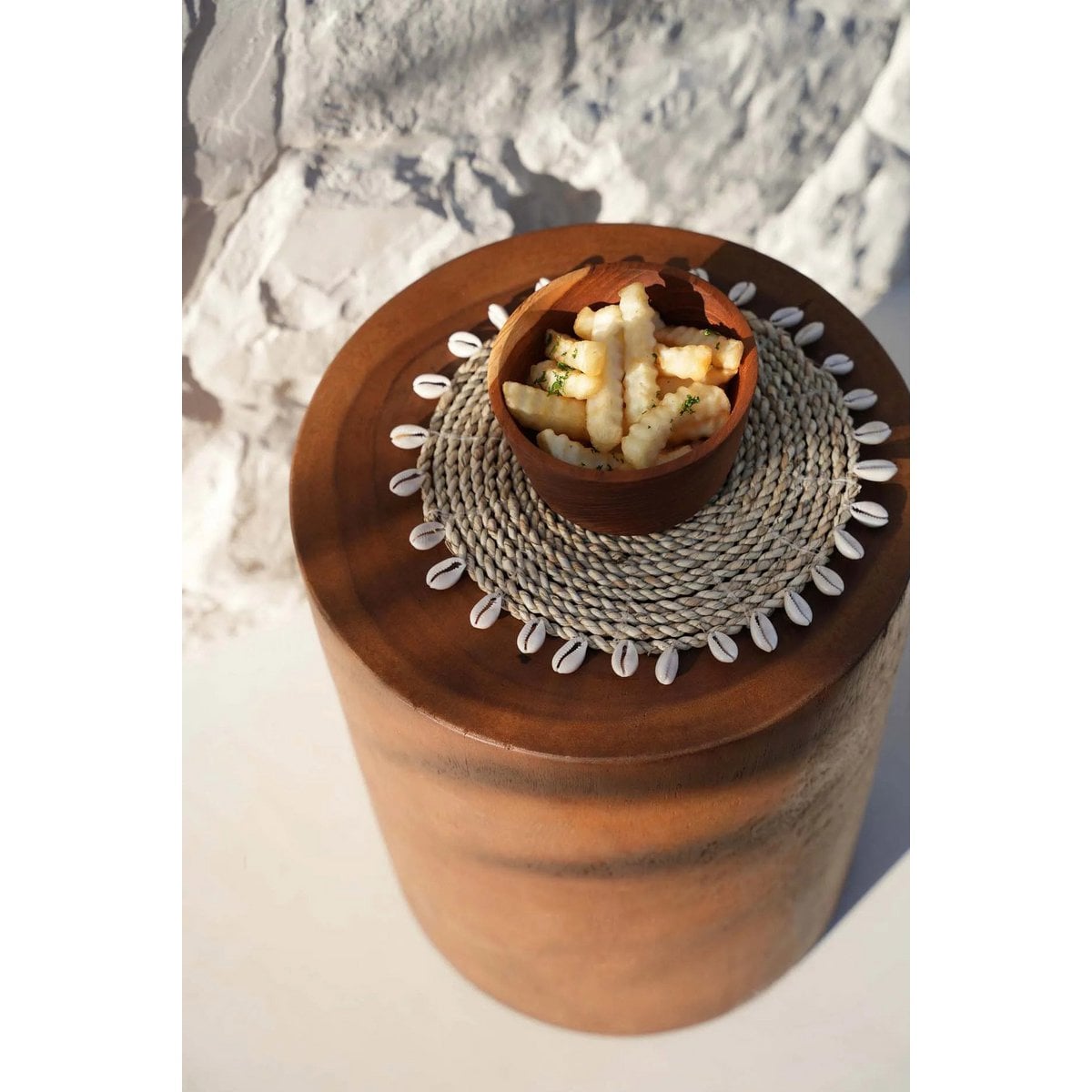 Raffia pannenonderzetter Shell - 23 cm - OutHome